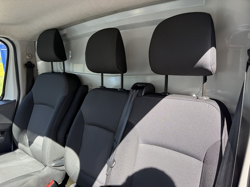 Renault Trafic 2.0 dCi Blue SL28 Business L1 H1 Euro 6 (s/s) 5dr - U1201