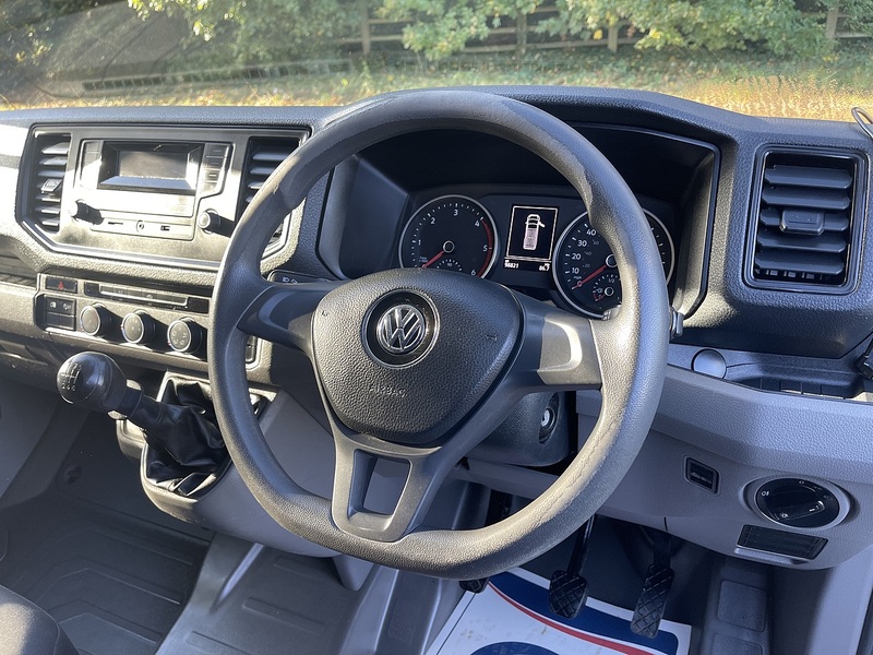 Volkswagen Crafter 2.0 TDI CR35 BlueMotion Tech Startline FWD MWB High Roof Euro 6 (s/s) 5dr - U1202