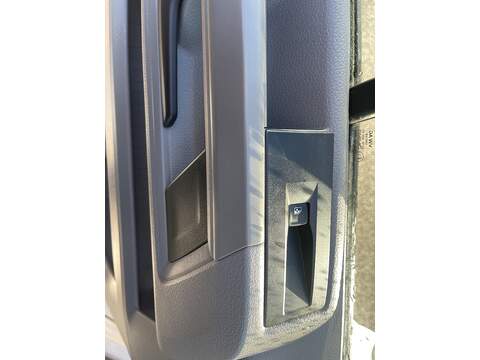 Volkswagen Crafter 2.0 TDI CR35 BlueMotion Tech Startline FWD MWB High Roof Euro 6 (s/s) 5dr - U1202