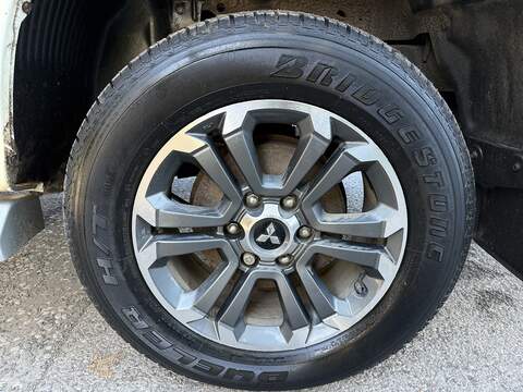 Mitsubishi L200 2.2 DI-D DC Barbarian 4WD Euro 6 (s/s) 4dr - U1204