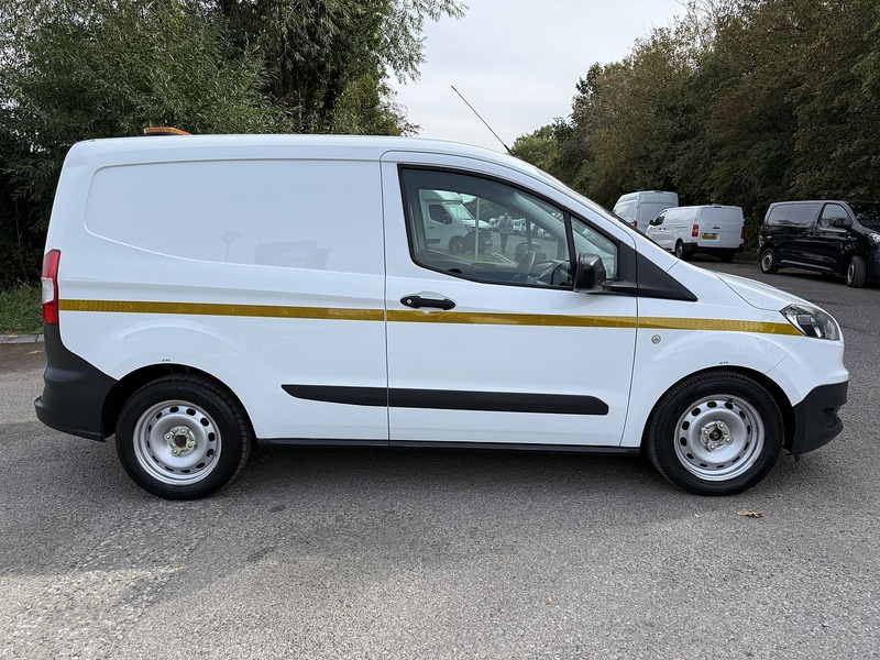 Ford Transit Courier 1.5 TDCi L1 H1 6dr - U1208