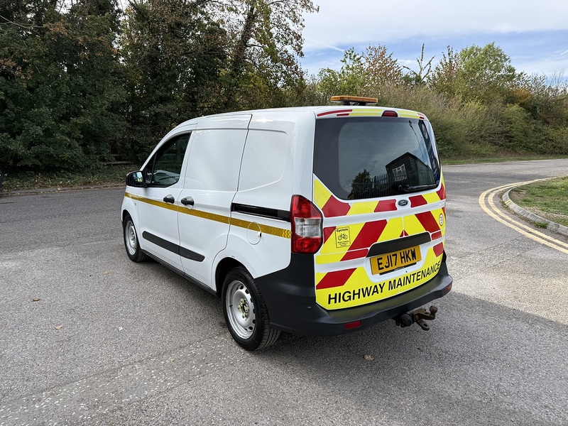Ford Transit Courier 1.5 TDCi L1 H1 6dr - U1208