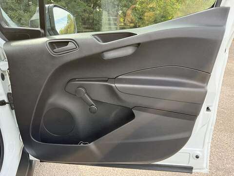 Ford Transit Courier 1.5 TDCi L1 H1 6dr - U1208