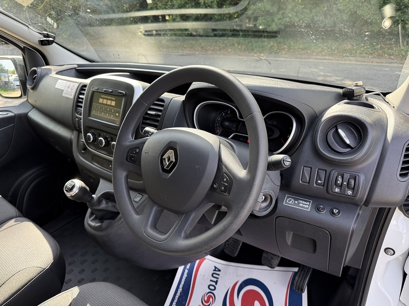 Renault Trafic 2.0 dCi ENERGY 28 Business+ SWB Standard Roof Euro 6 (s/s) 5dr - U1210