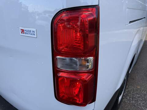 Vauxhall Vivaro 1.5 Turbo D 2900 Dynamic L2 H1 Euro 6 (s/s) 6dr - U1212