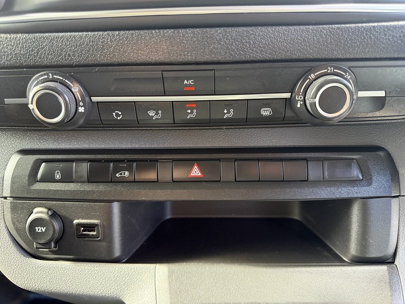 Vauxhall Vivaro 1.5 Turbo D 2900 Dynamic L2 H1 Euro 6 (s/s) 6dr - U1212