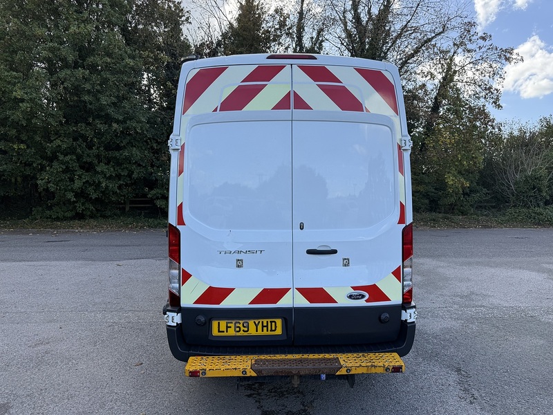 Ford Transit 2.0 350 EcoBlue FWD L2 H3 Euro 6 5dr - U1214