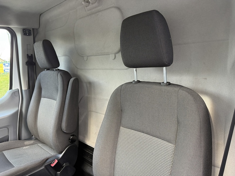 Ford Transit 2.0 350 EcoBlue FWD L2 H3 Euro 6 5dr - U1214