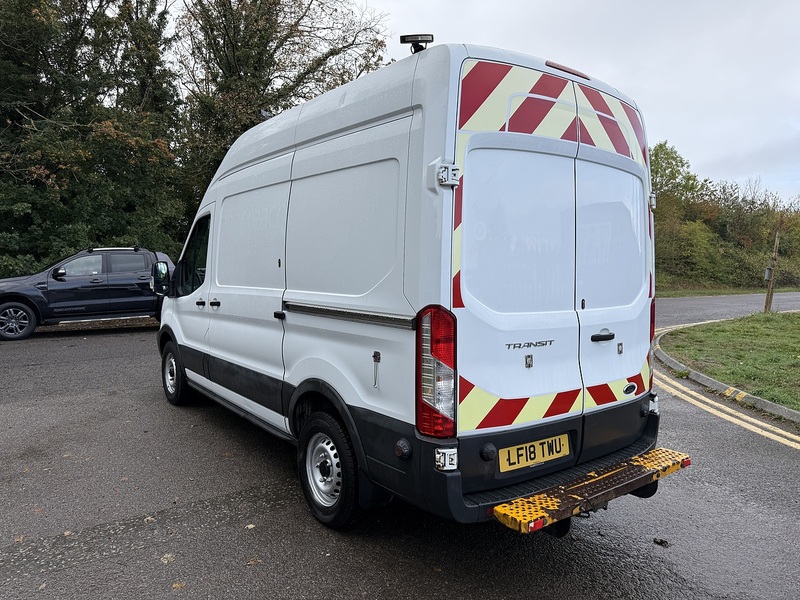 Ford Transit 2.0 350 EcoBlue FWD L2 H3 Euro 6 5dr - U1215
