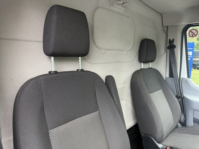 Ford Transit 2.0 350 EcoBlue FWD L2 H3 Euro 6 5dr - U1215