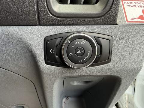Ford Transit 2.0 350 EcoBlue FWD L2 H3 Euro 6 5dr - U1215