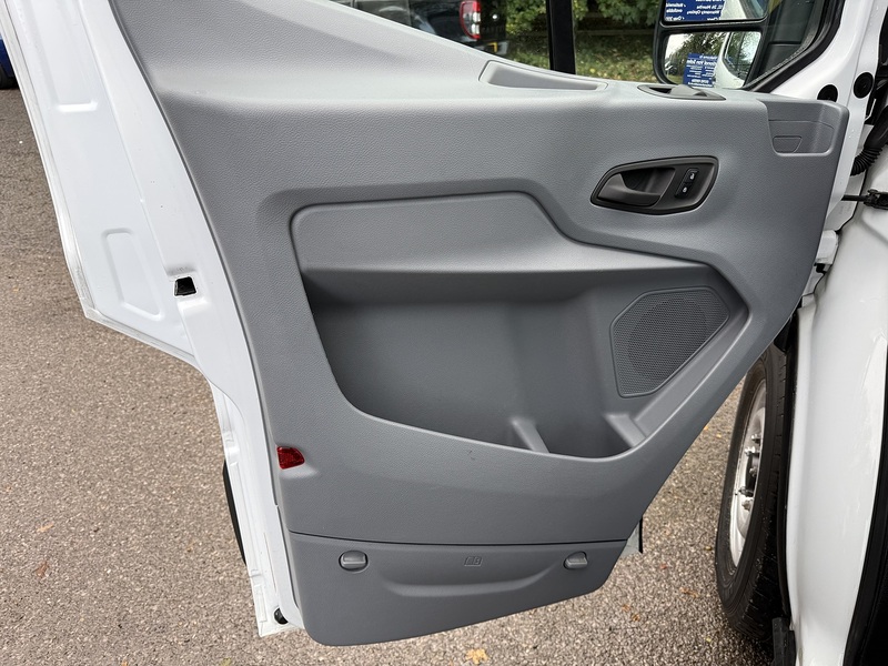 Ford Transit 2.0 350 EcoBlue FWD L2 H3 Euro 6 5dr - U1215