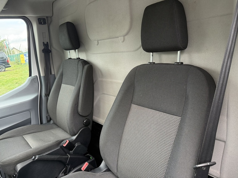 Ford Transit 2.0 350 EcoBlue FWD L2 H3 Euro 6 5dr - U1215