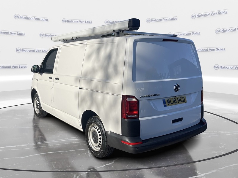 Volkswagen Transporter 2.0 TSI T30 BlueMotion Tech Startline FWD SWB Euro 6 (s/s) 5dr - U1221