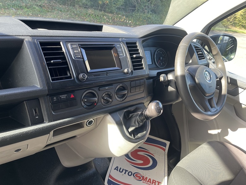 Volkswagen Transporter 2.0 TSI T30 BlueMotion Tech Startline FWD SWB Euro 6 (s/s) 5dr - U1221