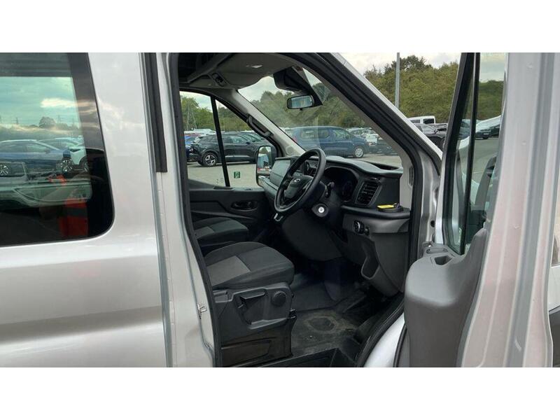 Ford Transit 2.0 460 EcoBlue Leader Auto RWD L4 H3 Euro 6 (s/s) 5dr (17 Seat, DRW) - U1224