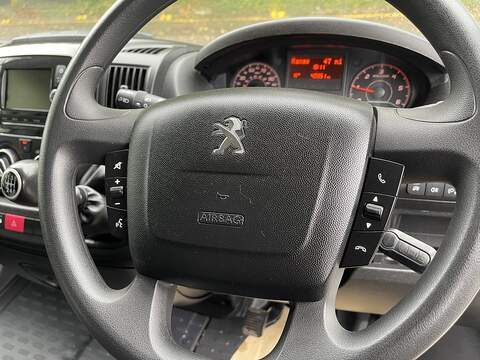 Peugeot Boxer 2.2 BlueHDi 335 Professional L3 H2 Euro 6 (s/s) 5dr - U189