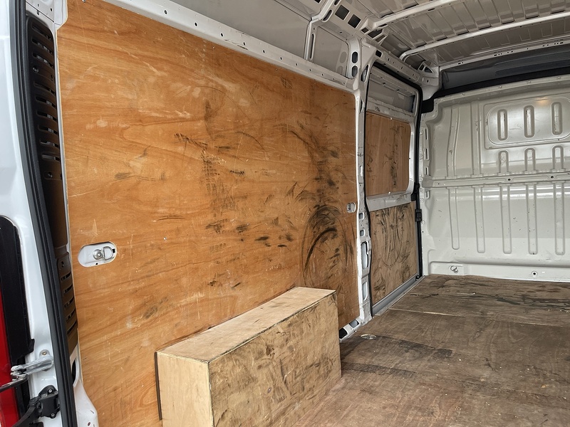 Peugeot Boxer 2.2 BlueHDi 335 Professional L3 H2 Euro 6 (s/s) 5dr - U189