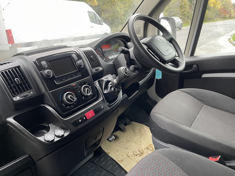 Peugeot Boxer 2.2 BlueHDi 335 Professional L3 H2 Euro 6 (s/s) 5dr - U189