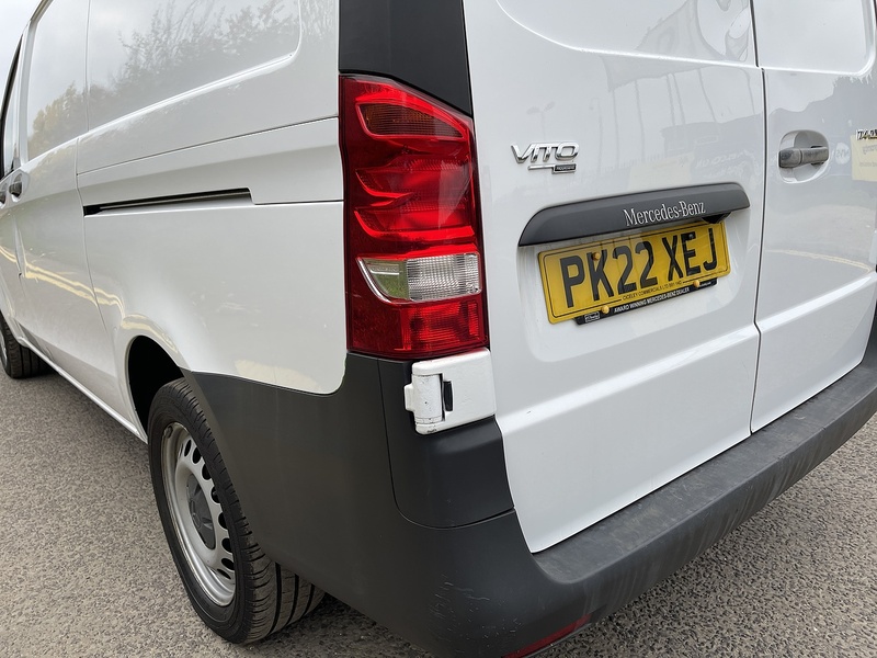 Mercedes-Benz Vito 114 Progressive L2 2.0 5dr Panel Van Diesel - U197
