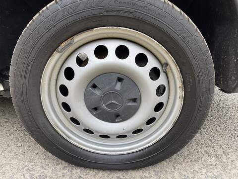 Mercedes-Benz Vito 114 Progressive L2 2.0 5dr Panel Van Diesel - U197