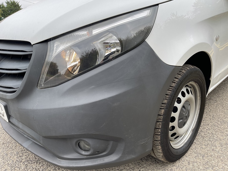 Mercedes-Benz Vito 114 Progressive L2 2.0 5dr Panel Van Diesel - U197