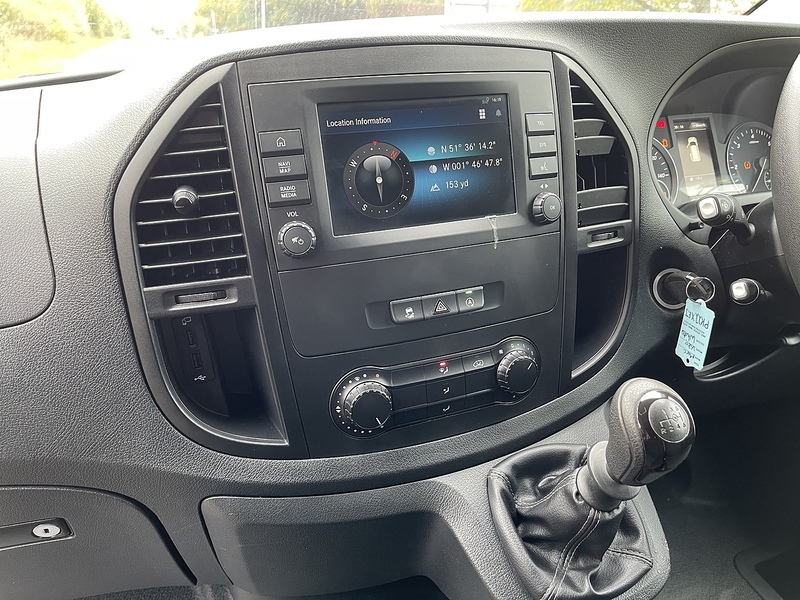 Mercedes-Benz Vito 114 Progressive L2 2.0 5dr Panel Van Diesel - U197
