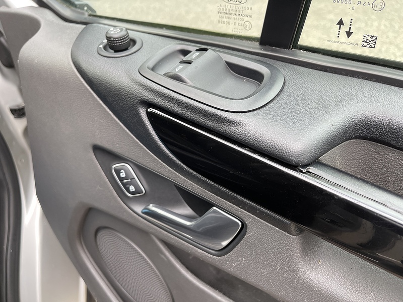 Ford Transit Custom Transit Custom Active Panel Van 1 Manual Diesel - U203