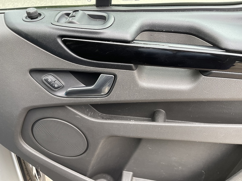 Ford Transit Custom Transit Custom Active Panel Van 1 Manual Diesel - U203
