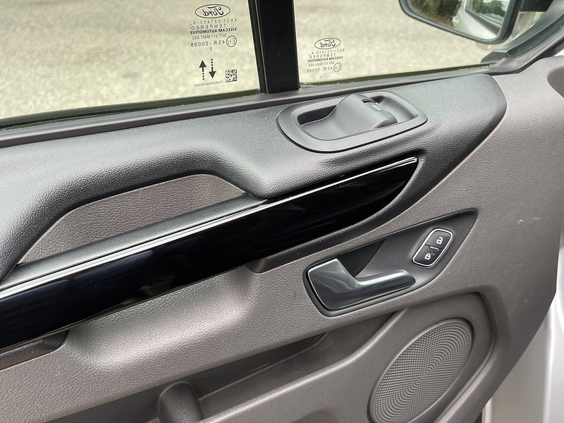 Ford Transit Custom Transit Custom Active Panel Van 1 Manual Diesel - U203