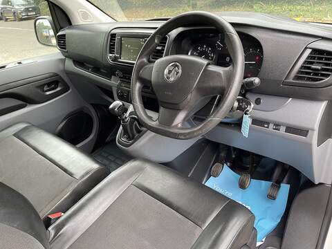 Vauxhall Vivaro Vivaro Dynamic Panel Van 1 Manual Diesel - U209