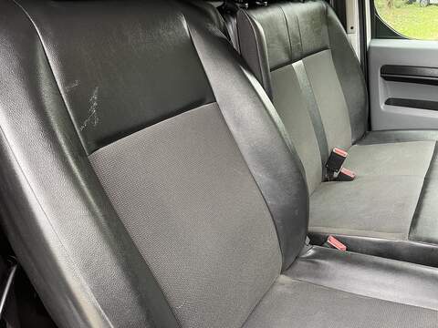 Vauxhall Vivaro Vivaro Dynamic Panel Van 1 Manual Diesel - U209