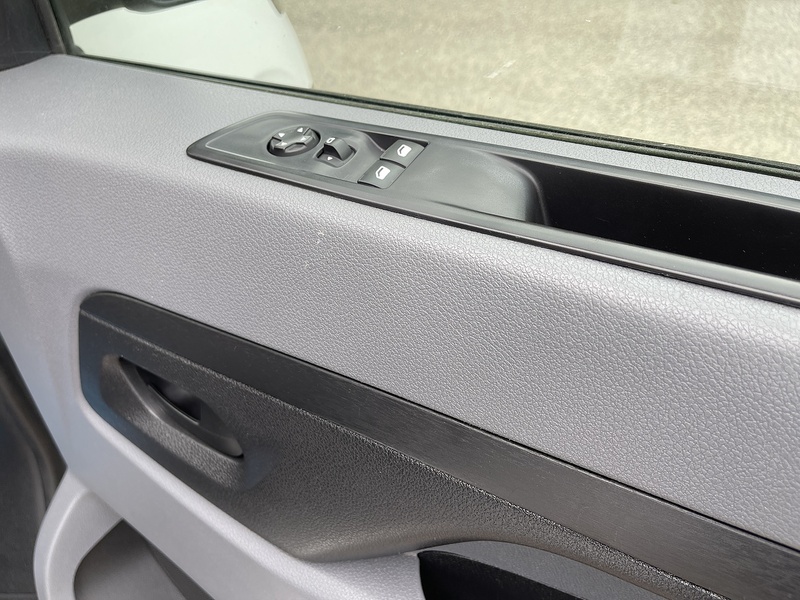 Vauxhall Vivaro Vivaro Dynamic Panel Van 1 Manual Diesel - U209