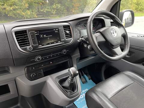 Vauxhall Vivaro Vivaro Dynamic Panel Van 1 Manual Diesel - U209