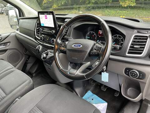 Ford Transit Custom Transit Custom Limited Panel Van 1 Manual Diesel - U210
