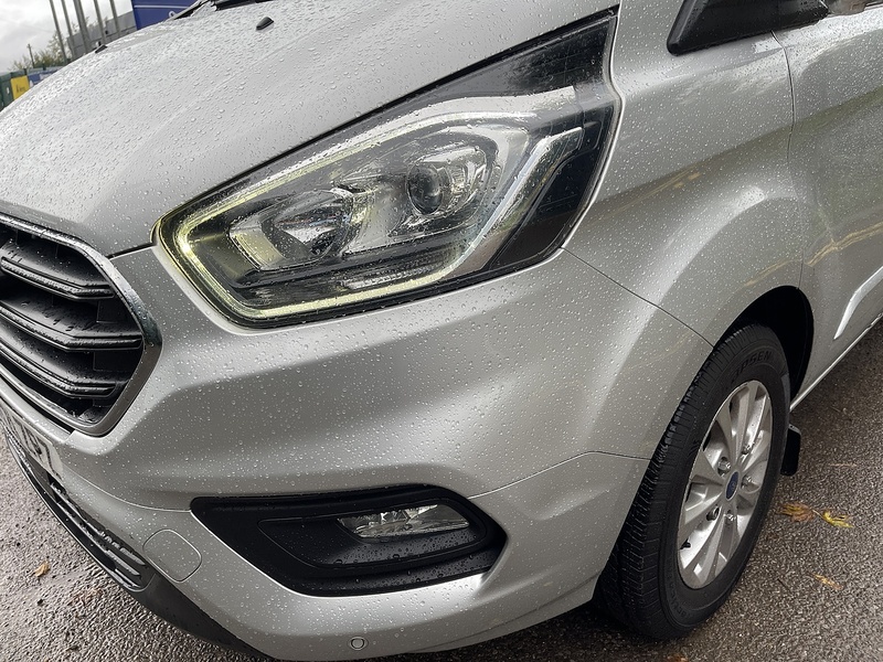 Ford Transit Custom Transit Custom Limited Panel Van 1 Manual Diesel - U210