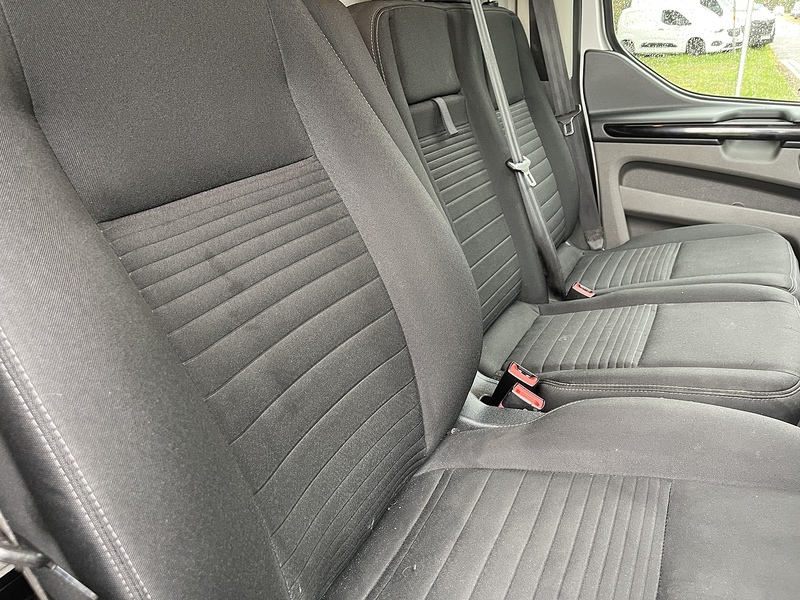 Ford Transit Custom Transit Custom Limited Panel Van 1 Manual Diesel - U210