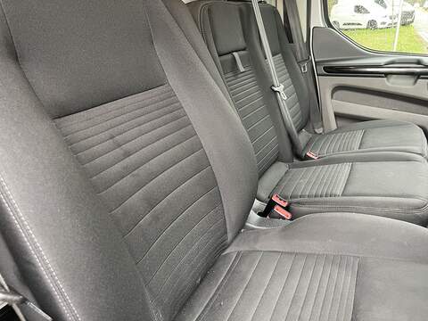 Ford Transit Custom Transit Custom Limited Panel Van 1 Manual Diesel - U210