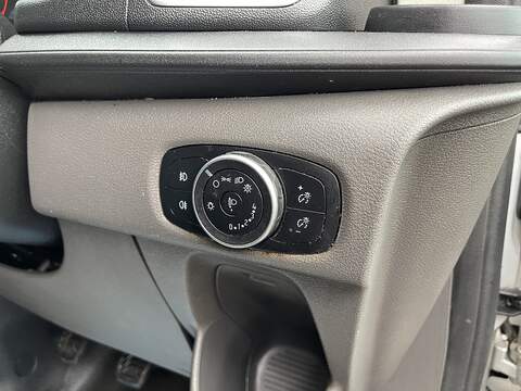 Ford Transit Custom Transit Custom Limited Panel Van 1 Manual Diesel - U210