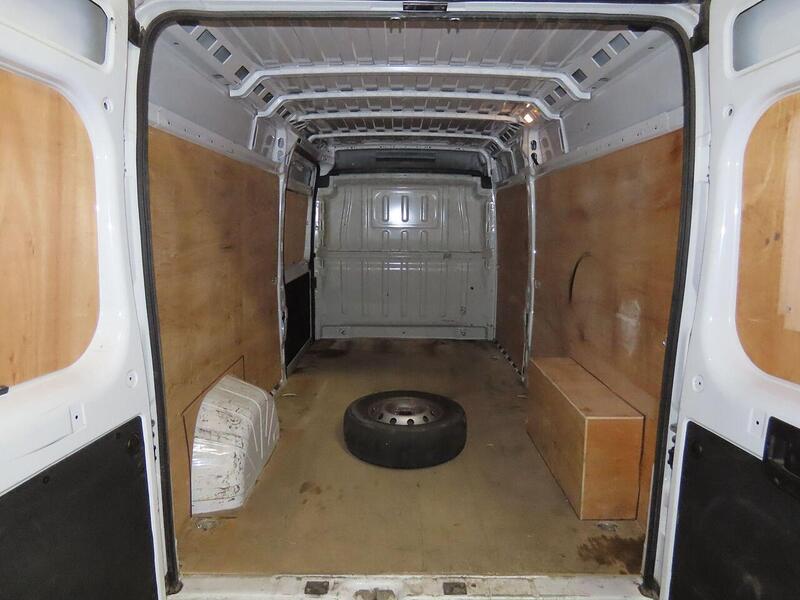 Peugeot Boxer Boxer 2.2 BlueHDi 335 Professional Premium + L3 High Roof Euro 6 (s/s) 5dr - U22
