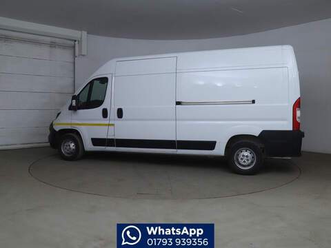 Peugeot Boxer Boxer 2.2 BlueHDi 335 Professional Premium + L3 High Roof Euro 6 (s/s) 5dr - U22