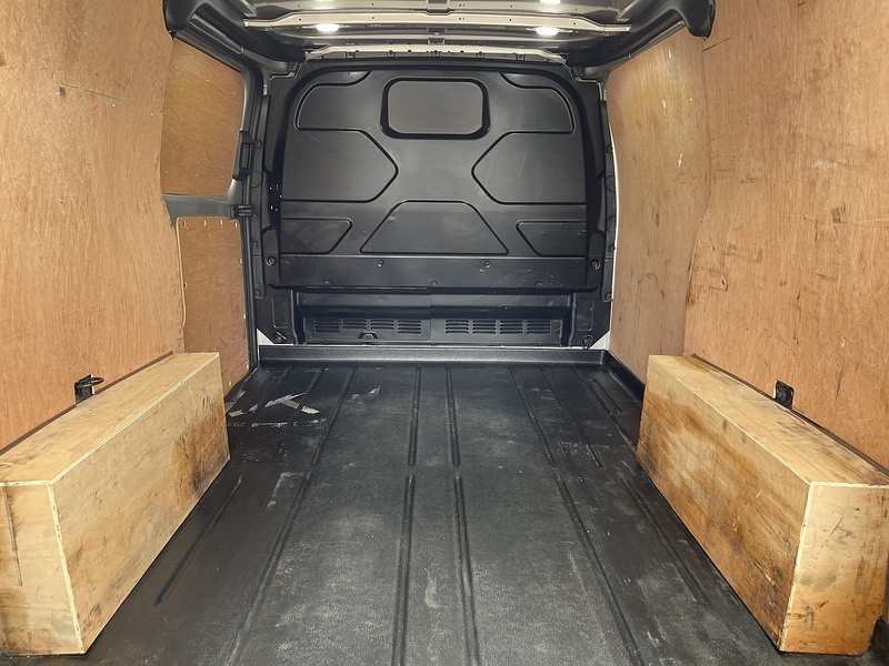 Ford Transit Custom 2.0 300 EcoBlue Limited L1 H1 Euro 6 (s/s) 5dr - U224