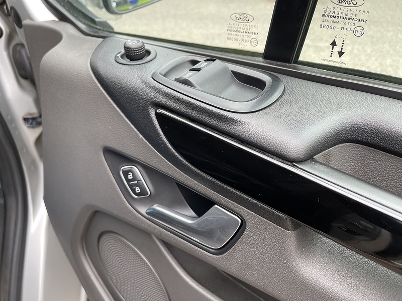 Ford Transit Custom 2.0 300 EcoBlue Limited L1 H1 Euro 6 (s/s) 5dr - U224