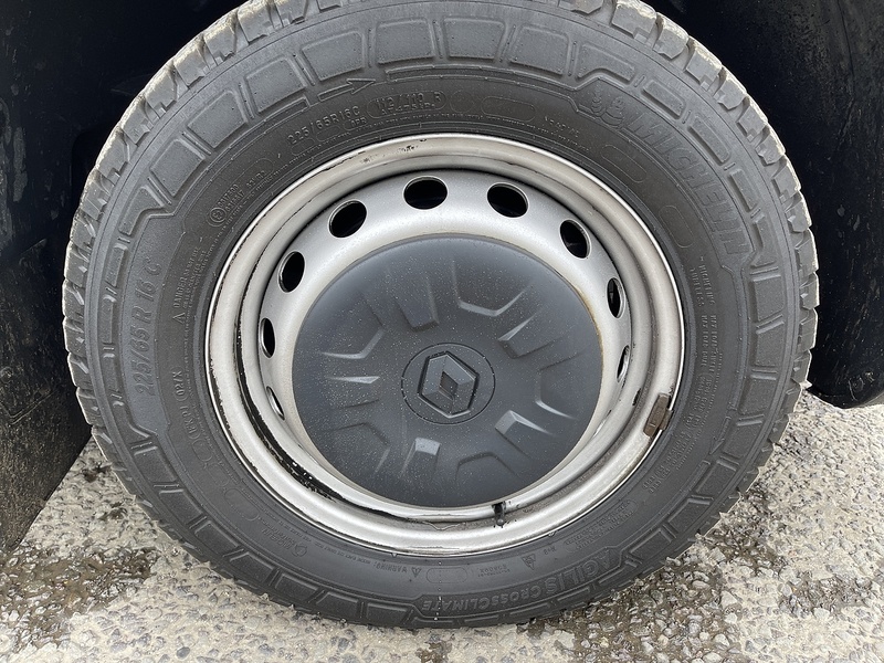 Renault Master 2.3 dCi ENERGY 35 Business LoLoader Luton 2dr Diesel Manual FWD LWB Euro 6 (s/s) (145 bhp) - U239