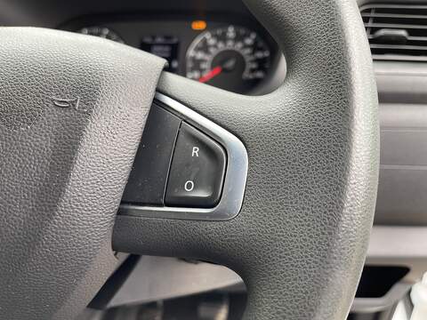 Renault Master 2.3 dCi ENERGY 35 Business LoLoader Luton 2dr Diesel Manual FWD LWB Euro 6 (s/s) (145 bhp) - U239