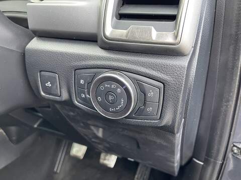 Ford Ranger 2.0 EcoBlue Limited 4WD Euro 6 (s/s) 4dr - U240