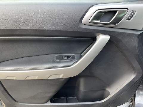 Ford Ranger 2.0 EcoBlue Limited 4WD Euro 6 (s/s) 4dr - U240