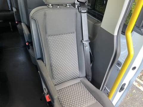 Ford Transit 2.0 460 EcoBlue Trend RWD L4 H3 Euro 6 (s/s) 5dr (17 Seat, DRW) - U247