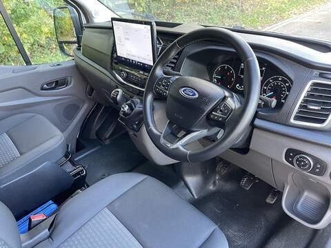 Ford Transit 2.0 460 EcoBlue Trend RWD L4 H3 Euro 6 (s/s) 5dr (17 Seat, DRW) - U247