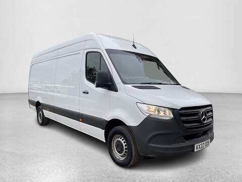 Mercedes-Benz Sprinter Sprinter Progressive Panel Van 1 Manual Diesel